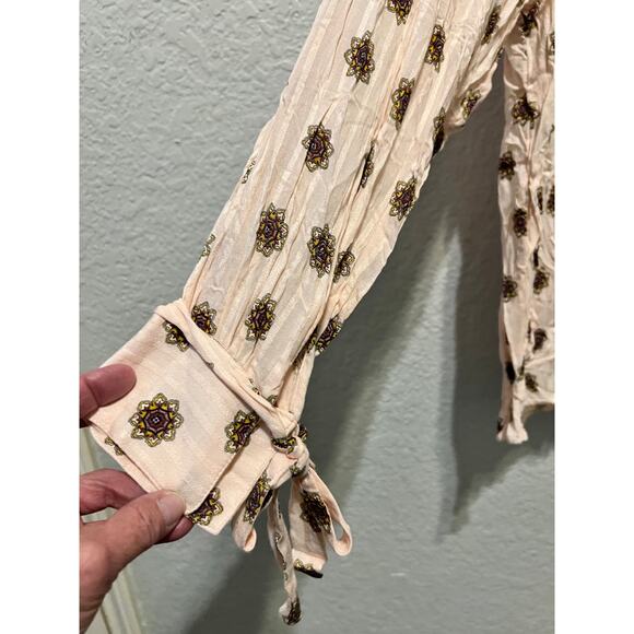 Women's Ann Taylor Loft Button up Scoop Neck Blouse - Picture 9 of 9